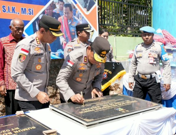Kapolda NTT Resmikan 8 Titik Sumur Bor di Kota Kupang, Wujud Kepedulian Polri terhadap Kebutuhan Air Bersih Masyarakat.