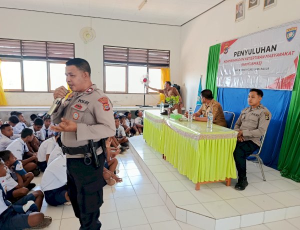 Polisi Peduli pendidikan, Sat Binmas Polres Sabu Raijua Cegah Bullying di SMP Negeri 5 Menia