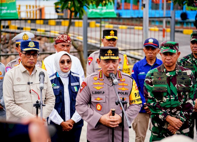 Kapolri Tegaskan TNI-Polri Komitmen Beri Rasa Aman ke Warga yang Mudik 