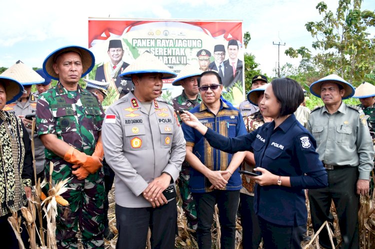 Kapolda NTT Pimpin Panen Raya Jagung Serentak, Dorong NTT Jadi Lumbung Pangan Nasional