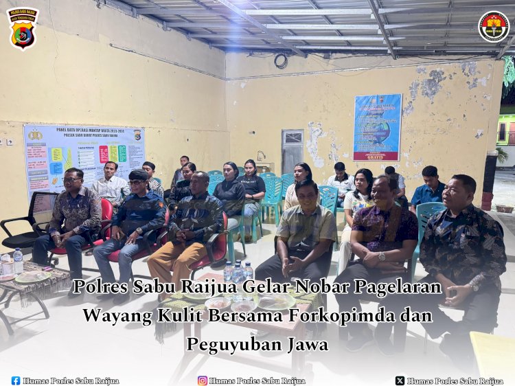 Polres Sabu Raijua menggelar kegiatan Nonton Bareng Pagelaran Wayang Kulit.