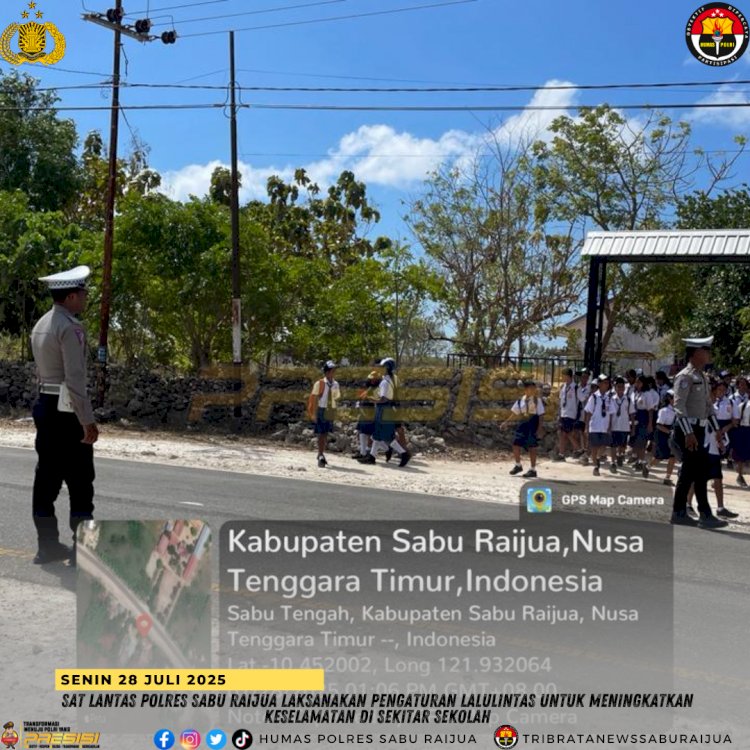 Sat Lantas Polres Sabu Raijua Laksanakan Pengaturan Lalu Lintas untuk Meningkatkan Keselamatan di Sekitar Sekolah