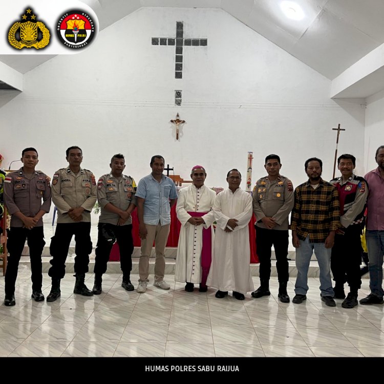 Uskup Agung Kupang Kunjungi Stasi St. Zakarias Jiwuwu