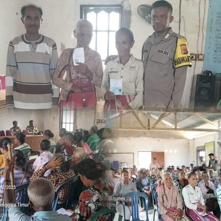 Bhabinkamtibmas Polsek Sabu Barat Melaksanakan Kegiatan Sambang dan Monitoring Situasi Kamtibmas serta Pengawasan Pembagian Bantuan Beras Cadangan Pemerintah kepada masyarakat