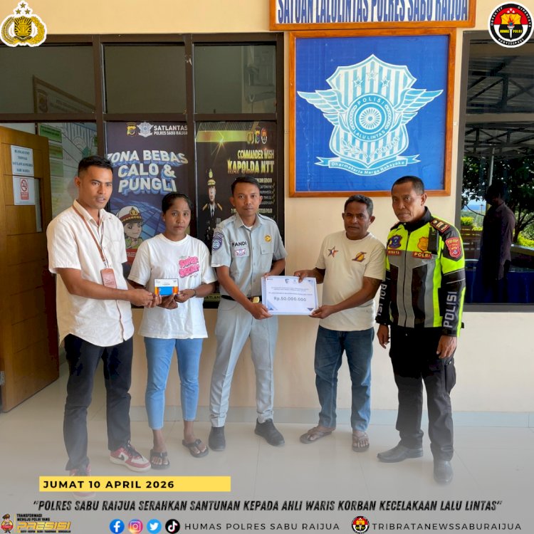 Polres Sabu Raijua Serahkan Santunan kepada Ahli Waris Korban Kecelakaan Lalu Lintas