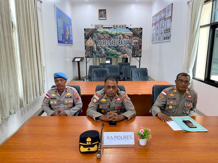 Respons Cepat Keluhan Masyarakat, Kapolres Sabu Raijua Anulir Penempatan Awal Personil Demosi dan Alihkan ke Seksi TIK Berdasarkan Hasil Anev