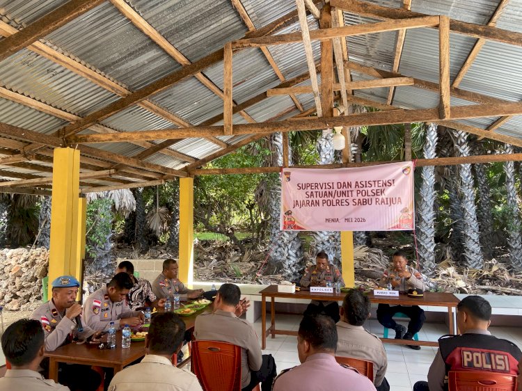 Kapolres Sabu Raijua Turun Langsung Supervisi Polsek Sabu Timur, Tegaskan Disiplin dan Pelayanan Humanis