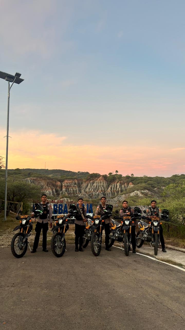 Patroli Humanis Sat Samapta Polres Sabu Raijua, Jaga Wisata Kelaba Madja Tetap Aman dan Kondusif