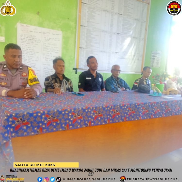 Bhabinkamtibmas Desa Deme Imbau Warga Jauhi Judi dan Miras Saat Monitoring Penyaluran BLT