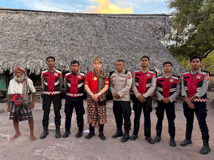 Kawal Pejabat dan Amankan Kegiatan masyarakat, Patroli Presisi Sat Samapta Polres Sabu Raijua Hadir Jaga Kamtibmas Tetap Kondusif
