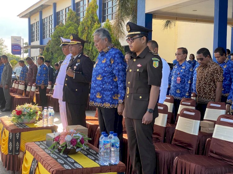 Kapolres Sabu Raijua Ikuti Upacara Bendera Peringatan Hari Lahir Pancasila di Kantor Bupati Sabu Raijua
