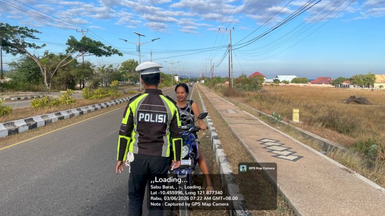 Wujudkan Kamseltibcarlantas, Satlantas Polres Sabu Raijua Rutin Laksanakan Strong Point Pagi