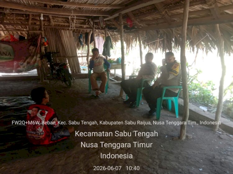Cegah Konflik Sejak Dini, Bhabinkamtibmas Polsek Sabu Timur Mediasi Sengketa Lahan di Desa Bebae