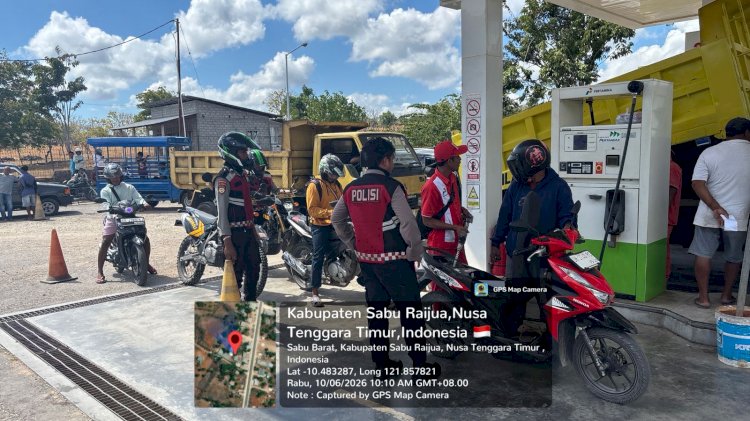 Antisipasi Dampak Kenaikan Harga BBM, Sat Samapta Polres Sabu Raijua Intensifkan Patroli di SPBU