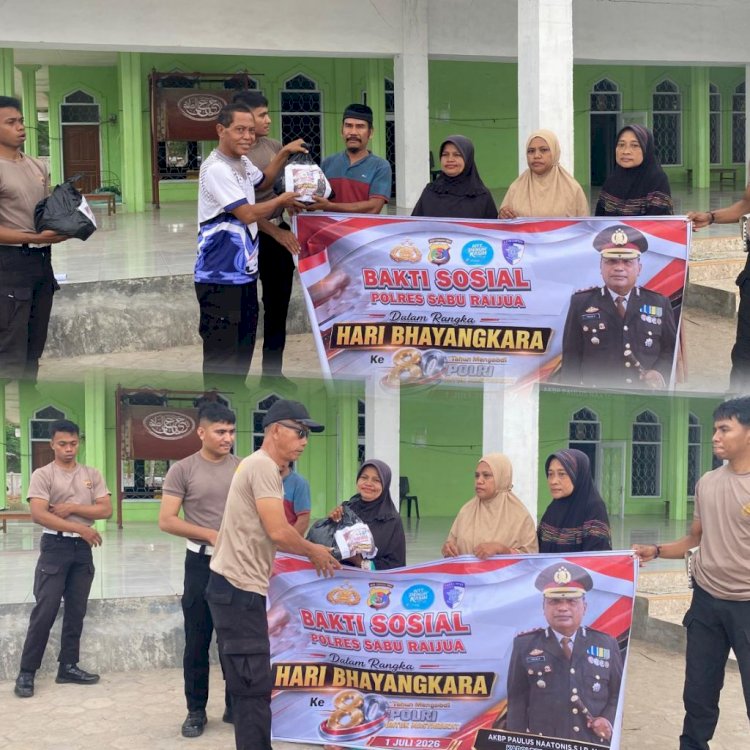 Sambut Hari Bhayangkara ke-80, Satlantas Polres Sabu Raijua Berbagi Kasih dengan Warga di Masjid An-Nur Seba