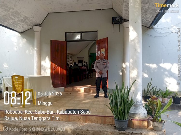Pastikan Ibadah Berlangsung Aman, Polres Sabu Raijua Laksanakan Pengamanan Misa Minggu di Gereja Santo Paulus Seba