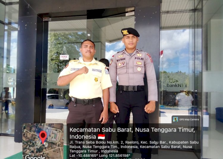 Hadir Beri Rasa Aman, Unit Pamobvit Sat Samapta Polres Sabu Raijua Amankan Aktivitas di Bank NTT