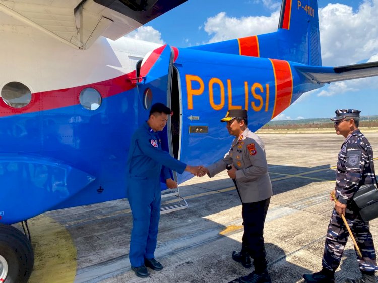 *Gerak Cepat Polri Tanggap Gempa: Siang Kapolda NTT Terbang ke Sikka, Malam Ini Perkuatan Mabes Diberangkatkan*