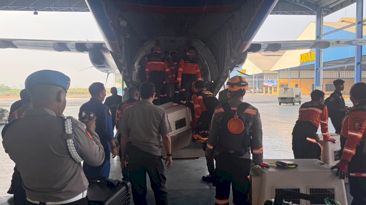*Terus Bergerak Cepat, Polri Kembali Kirim K9, Obat-obatan dan 3,4 Ton Bantuan ke NTT*