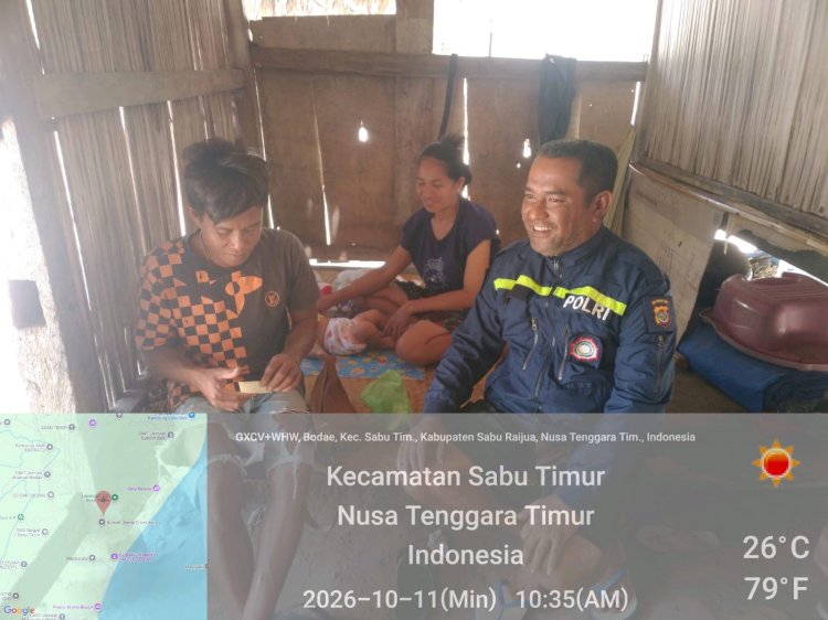 Jaga Kamtibmas dan Waspada Cuaca Ekstrem, Bhabinkamtibmas Polsek Sabu Timur Sambangi Warga Desa Bodae