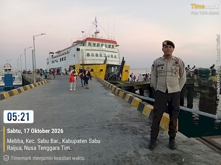 Pastikan Pelayaran Aman dan Lancar, KP3 Laut Seba Kawal Kedatangan Ferry Umakalada dengan 122 Penumpang